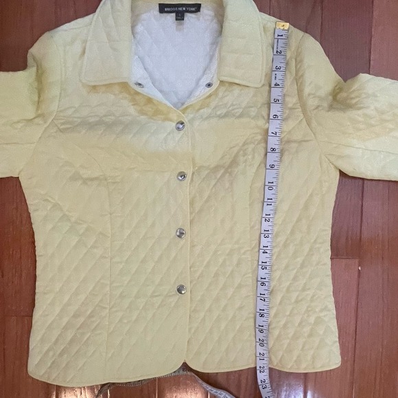 Briggs New York Butter Yellow Quilted Jacket Women's Size Large - Picture 7 of 10
